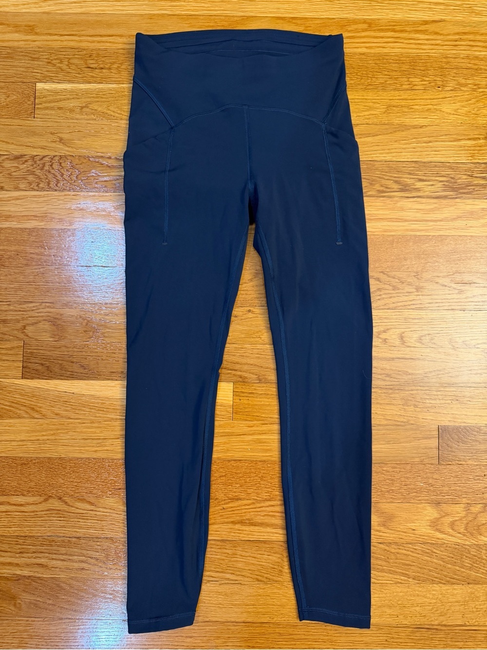 Lululemon Power Thru High-Rise Tight 25" Night Sea (Dark Blue) - Size 6 Pockets